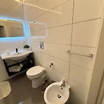 Oda ve Kahvaltı Vico Grande Napoli