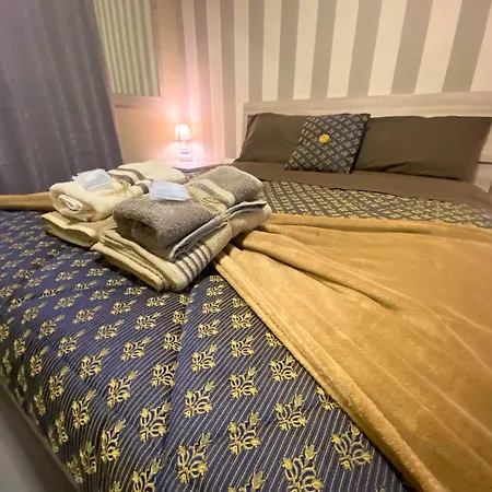 Vico Grande * Naples