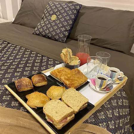 Vico Grande * Naples